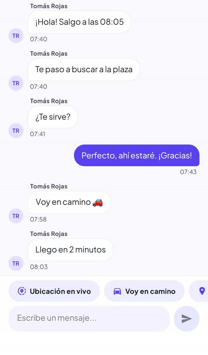 Chat del viaje: el conductor avisa que va en camino